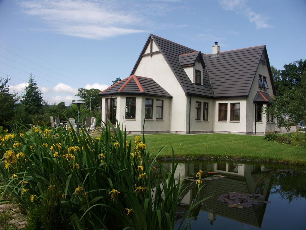 Home Farm Bed And Breakfast Muir of Ord Exterior foto